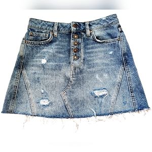 We The Free Distressed Raw Edge Hem Cut Off Denim Jean Mini Skirt Size 25